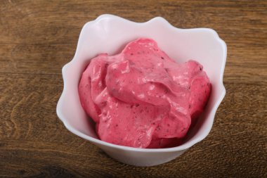 Berry krem Mus