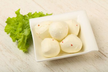MIDI Mozzarella topları