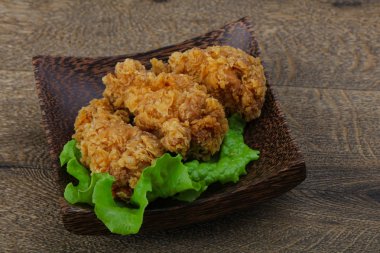 Çıtır tavuk kanatları