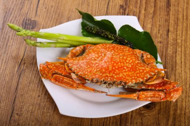 Lezzetli haşlanmış Yengeç