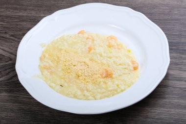 Karides ile lezzetli Risotto