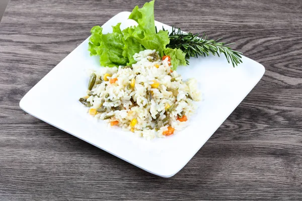 Arroz hervido con verduras — Foto de Stock