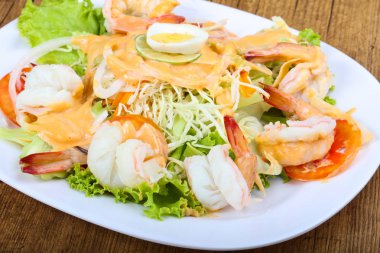 lezzetli karides kokteyl