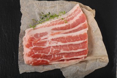 Ham dilimlenmiş jambon