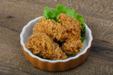 Çıtır tavuk kanatları