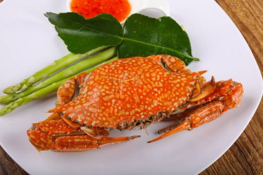 Lezzetli haşlanmış Yengeç