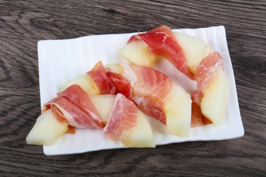 Prosciutto ile lezzetli kavun