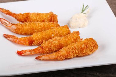 Sıcak çıtır karides tempura