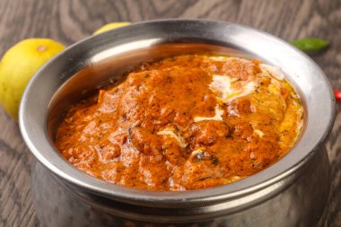 Hint geleneksel tereyağı tavuk