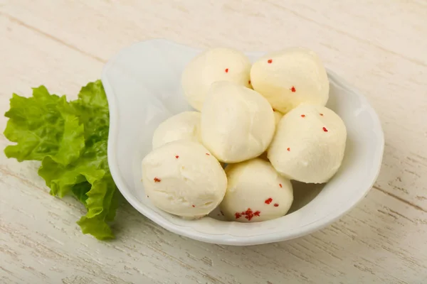 Mozzarella balls in the bowl — Stock Photo, Image