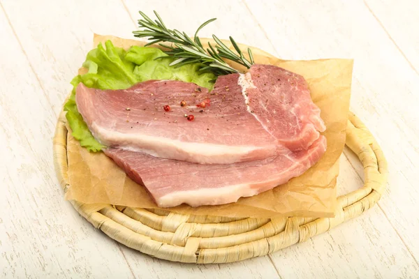 Стейк из свинины — стоковое фото