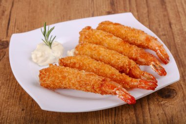 Sıcak çıtır karides tempura