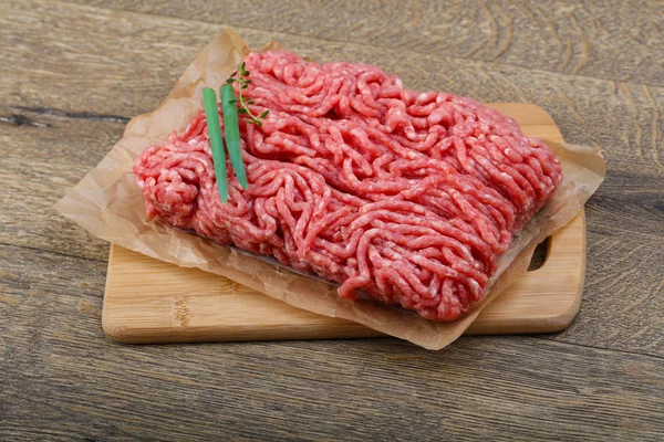 Rå köttfärs — Stockfoto