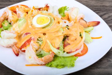 lezzetli karides kokteyl