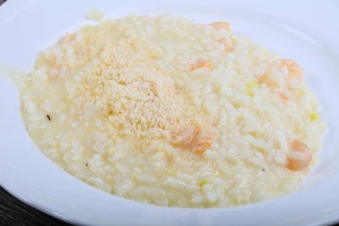 Karides ile lezzetli Risotto