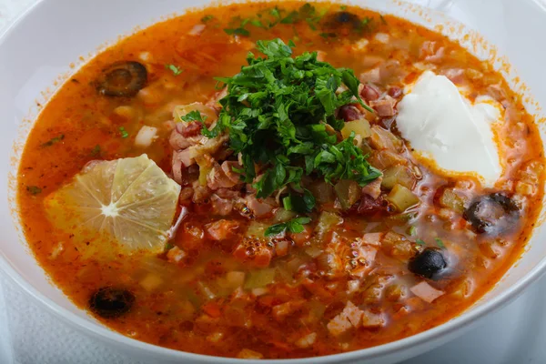 Sopa de mistura de Solyanka — Fotografia de Stock