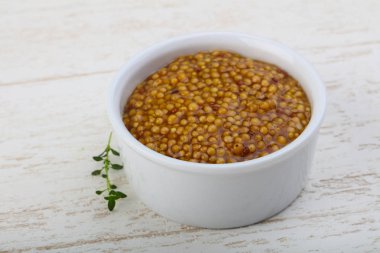 Kabın içinde hardal dijon 