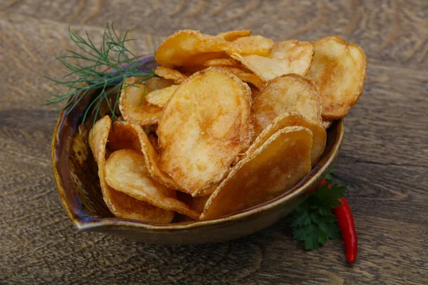 Natürliche Kartoffelchips — Stockfoto