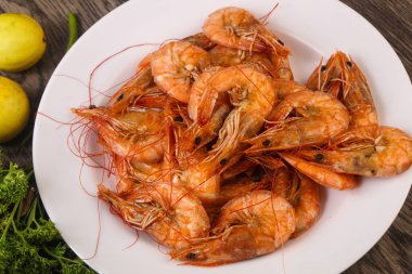 Kase haşlanmış karides 