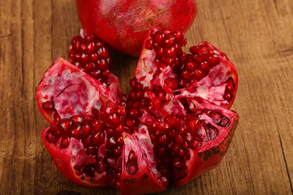 Fresh Pomegranate fruit — Stock Photo, Image