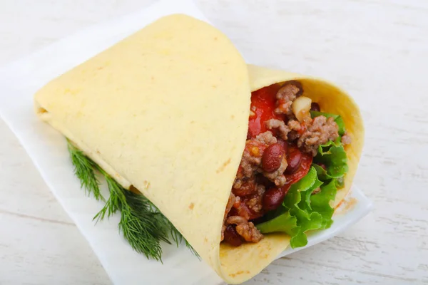 Chutné Burrito s hovězím masem — Stock fotografie