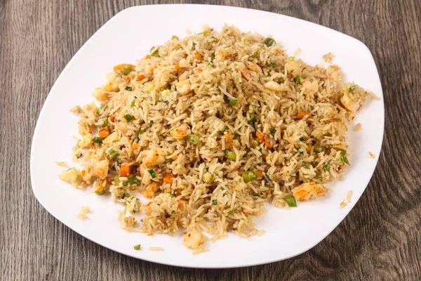 Stekt ris med räka — Stockfoto