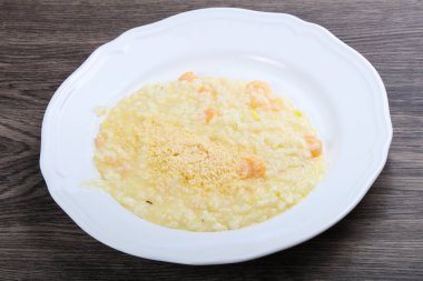 Karides ile lezzetli Risotto