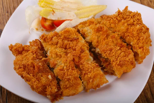 Peynirli gevrek domuz eti
