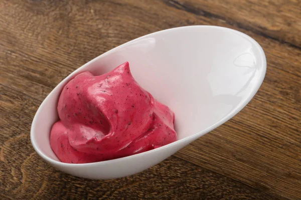 Berry cream mousse — Stock Photo, Image