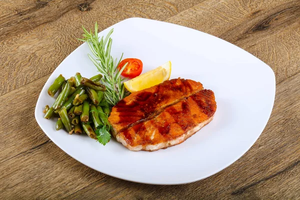 Heerlijke gegrilde zalm — Stockfoto