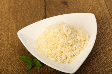 Kabın içinde Hindistan cevizi pul 