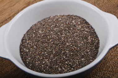 Kavanozda chia tohumları