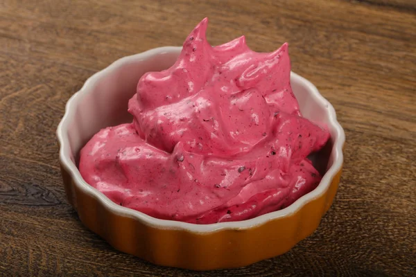 Mousse alla crema di bacche — Foto Stock