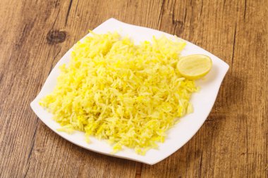 Kireç ile sarı pirinç