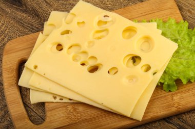 lezzetli dilimlenmiş peynir