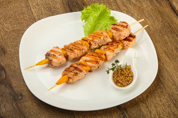 Grilled salmon skewer — Stock Photo, Image