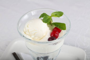 Lezzetli soğuk dondurma