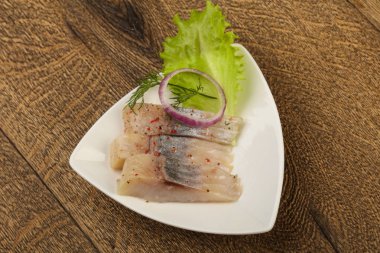 Dilimlenmiş ringa balığı filetosu