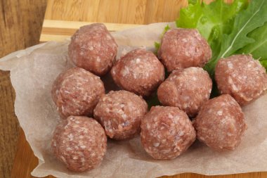 Çiğ köfte yemek pişirmek için