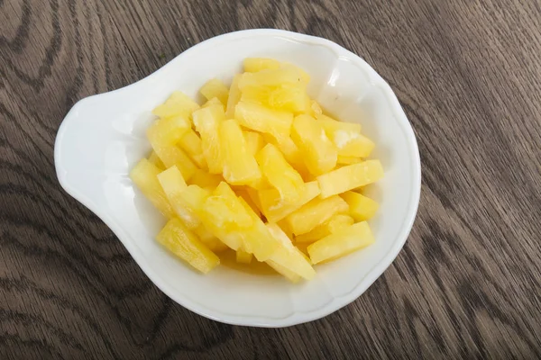 Sweet Canned pineapple