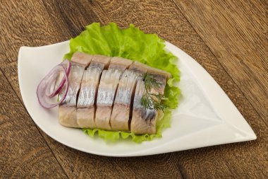 Dilimlenmiş ringa balığı filetosu