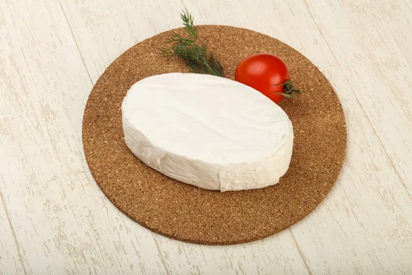 Ínyenc Camembert sajt — Stock Fotó