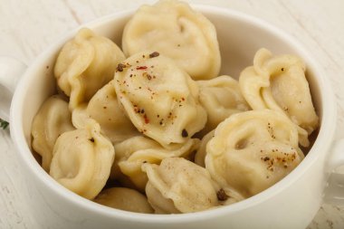 Kabın içinde Rus köfte