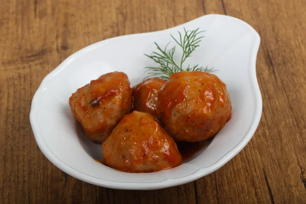 Meat balls in tomato sauce — Stock Photo, Image