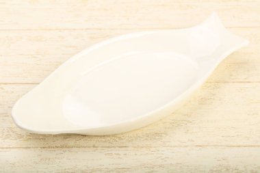 Boş beyaz sos tekne