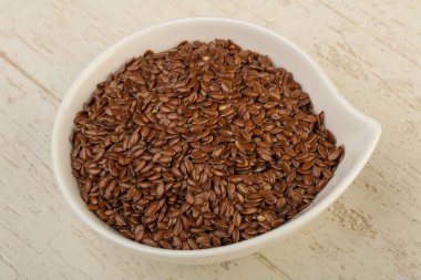 Kabın içinde keten tohumu 