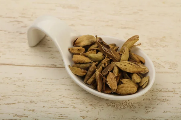 Dry cardamom seeds — Stock Photo, Image