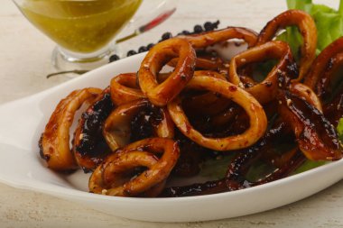 Kızarmış kalamar teriyaki Yüzükler