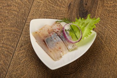 Dilimlenmiş ringa balığı filetosu