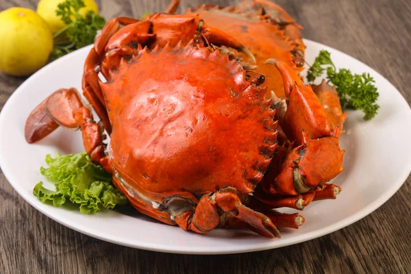 Lezzetli haşlanmış Yengeç
